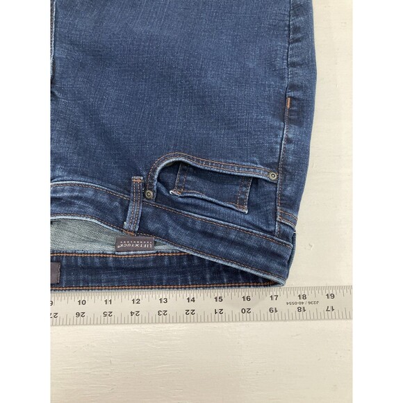 NYDJ Women’s Jeans Size 14 Blue Denim Straight Leg Lift Tuck Slimming Casual - Picture 8 of 11